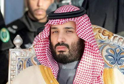 زندان مخوف ۱۰ طبقه، زیر پای بن سلمان