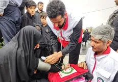 خدمات‌رسانی ۷ تیم درمانی به عزاداران رئیس جمهور شهید