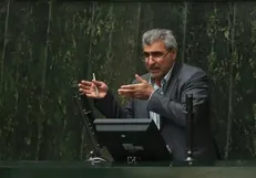 اگر اقتصاد مقاومتی محقق شده بود، شاهد نوسانات بازار ارز و سکه نبودیم