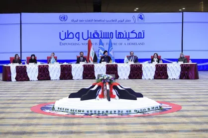 خانه پدری که خُنکای نسیمش عطر گلاب می&zwnj;دهد/ تعارف خانم نماینده  یخمان را آب کرد / دانش&zwnj;آموزان عراقی بلای جان &laquo;کنکور&raquo; ندارند