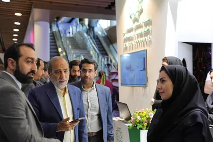 معاون شهردار تهران از غرفه سازمان فاوا بازدید کرد