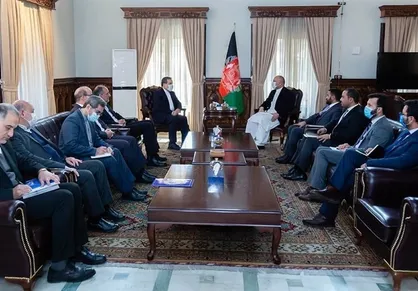 دیدار عراقچی با وزیر امور خارجه افغانستان
