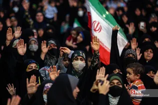 تجمع بزرگ خانوادگی شکوه حیا در قم
