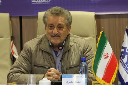 زاینده رود خشک نیست؛ آب به اصفهان نمی&zwnj;رسد / پمپ&zwnj;ها، آب را در بالادست می&zwnj;بلعند