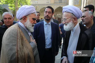 آیت الله امامی کاشانی و حسینی