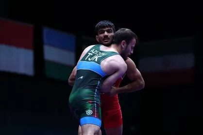 فیلم کامل کشتی علی احمدی وفا در بازی&zwnj;های کشور&zwnj;های اسلامی