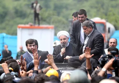 دانشگاهیان گلستان از رئیس جمهور چه می&zwnj;خواهند؟/ لطفا با عینک آفتابی به گلستان رو به خزان ما نگاه نکنید!