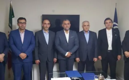 امضای تفاهم&zwnj;نامه سه جانبه تولید خودرو برقی در شیراز