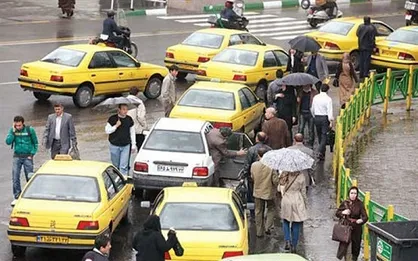 مسئولان به مسئله عدم نظارت بر نرخ کرایه تاکسی در شهر جاسک رسیدگی کنند