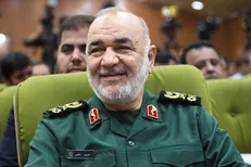 سرلشکر سلامی: دانشجویان آمریکا بیدار و آگاه شده‌اند/ موج آگاهی به غرب هدایت شده است +فیلم