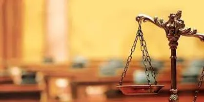 حضور خواننده معروف پاپ در دادگاه
