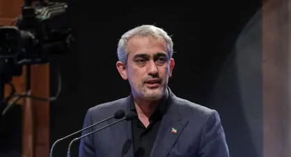مدنی&zwnj;زاده: همه ما مسئولین و مردم کنار هم محکم و استوار راه رهبر عزیزمان و همه شهدا را ادامه می&zwnj;دهیم + فیلم