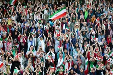 بازی استقلال و مس با حضور زنان برگزار می‌شود+جزییات خبر و نحوه بلیت فروشی