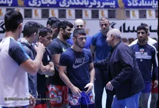 ستاره سینما به اردوی تیم ملی کشتی رفت +عکس