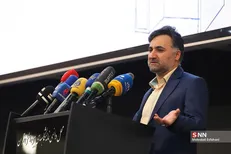 «آبادیران»، نقش‌آفرین کردن شرکت‌های دانش‌‌بنیان و نخبگان در عرصه محرومیت‌زدایی را دنبال می‌کند