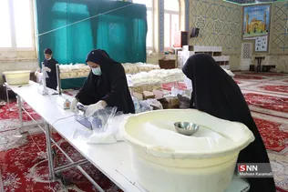 بسته بندی بسته های حمایتی آسیب‌ دیدگان کرونا در قم