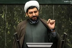 آزادی‌خواه: هاشمی دارای برنامه‌های مدونی برای جوانان و بانوان است