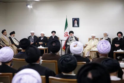 رئیس و نمایندگان مجلس خبرگان با رهبر انقلاب دیدار کردند