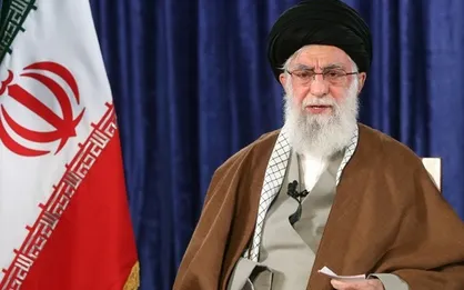 حضور ویدیو کنفرانسی رهبر انقلاب در ستاد ملی کرونا
