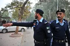 انفجار در قطاری در پاکستان ۱۰ کشته و زخمی برجای گذاشت