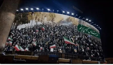رونمایی از دیوارنگاره جدید میدان ولیعصر
