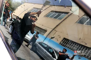 عزاداری هیئت عاشقان حسینی در روز عاشورا 