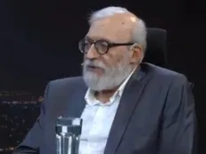 آقای گروسی یک خلافکار درجه یک است، وی باید محاکمه شود