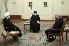 برگزاری نشست سران قوا با محوریت سفر رئیس جمهور به روسیه و بررسی بودجه ۱۴۰۱ در مجلس