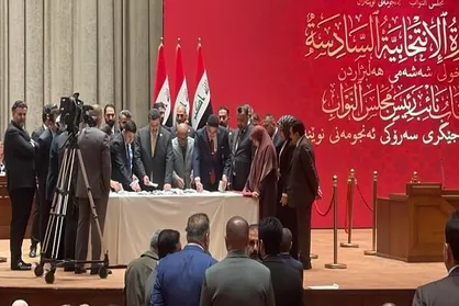 ۱۶ نفر نامزد پست ریاست جمهوری عراق شدند
