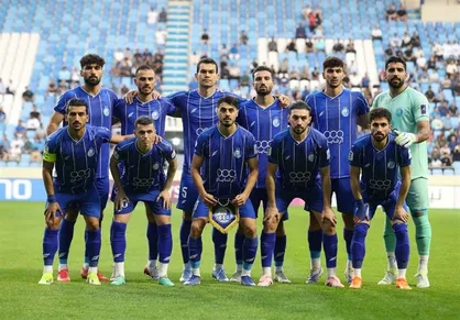 بازیکنان استقلال پس از حذف از لیگ قهرمانان آسیا به تهران بازگشتند