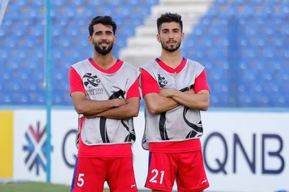 تمرین مشترک بازیکن پرسپولیس و لیورپول