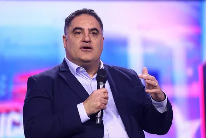 واشنگتن قتل مسلمانان آمریکایی توسط نیرو&zwnj;های اسرائیلی را نادیده می&zwnj;گیرد / نفوذ لابی صهیونیستی مانع حقیقت&zwnj;جویی است + فیلم