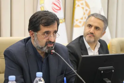 بانک&zwnj;های قم تسهیلات ضروری مردم را به&zwnj;موقع پرداخت کنند