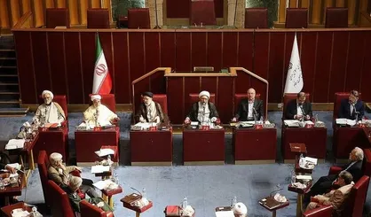 مجمع تشخیص مصلحت نظام طرح الزام به ثبت رسمی معاملات اموال غیرمنقول را تعیین تکلیف کند