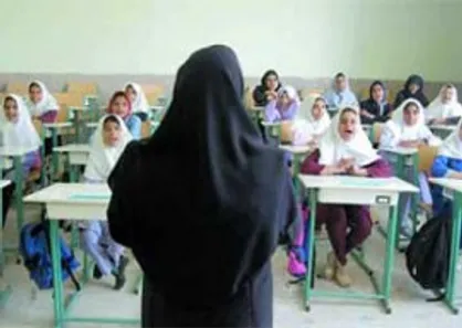 تجمع معلمان حق&zwnj;التدریس در اعتراض به بلاتکلیفی وضعیت استخدام
