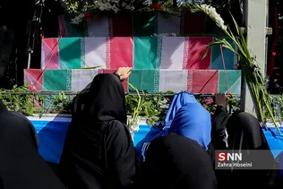 تشییع پیکر ۱۳۵ شهید گمنام دفاع مقدس