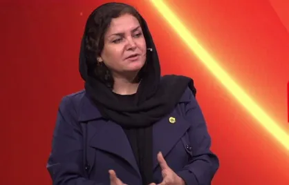 برخی فقط می&zwnj;خواهند خودشان حرف بزنند و ما حق نداریم حرفی در مخالفتشان بزنیم! / به عنوان یک مددکار اجتماعی و وکیل، کاملاً مخالف جنگ و دخالت نظامی در ایران هستم