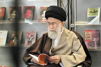 &laquo;رمان خوانی با شوق&raquo; در راه است/نقدها و نظرهای رهبر معظم انقلاب درباره رمان&zwnj;های خارجی