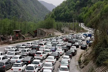 مرکز مدیریت راه&zwnj;های کشور: ترافیک در محور&zwnj;های چالوس و هراز سنگین است