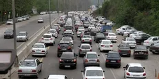 تردد پرحجم خودرو در محور‌های هراز و کندوان/ امروز ترافیک جاده‌ها بیشتر شد