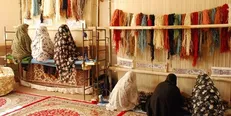 بیمه شاغلین صنایع دستی منوط به ارزیابی آزمون وسع شد