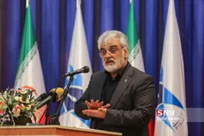 مشکلات کشور با اقتصاد مبتنی بر ربا حل نمی‌شود/ دانشگاه آزاد در خدمت انقلاب خواهد بود
