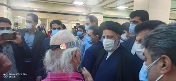 بازدید سید ابراهیم رئیسی از بیمارستان میلاد تهران