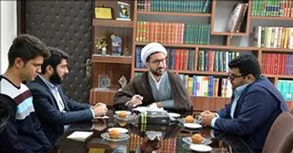 ارتباط با تشکل&zwnj;های دانشجویی وظیفه مسئولان دانشگاهی است/ تشکل&zwnj;های انقلابی باید از سیاست زدگی دوری کنند