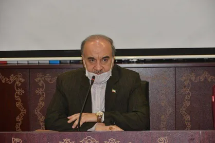 سلطانی&zwnj;فر: برخورد با دلالی فقط در توان وزارت ورزش نیست/ سرخابی&zwnj;ها شهریور وارد بورس می&zwnj;شوند