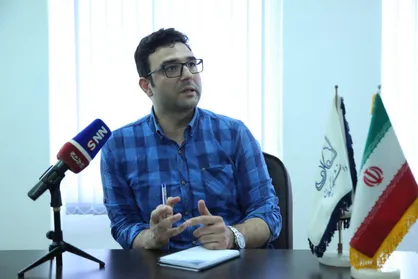 مراکز رشد حلقه مفقود ارتباط دانشگاه با صنعت / دانشجویان با نگاه حل مشکلات جامعه وارد عمل می&zwnj;شوند