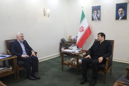 دیدار رئیس فدراسیون اسکواش با وزیر ورزش و جوانان
