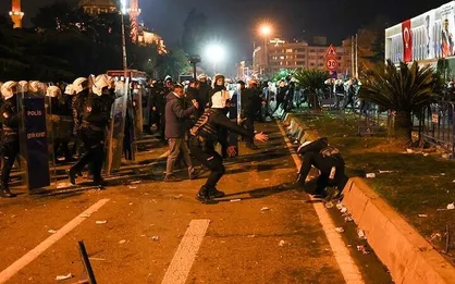 یرلیکایا: ۶ نیروی پلیس ترکیه در جریان اعتراضات زخمی&zwnj;شدند