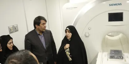 افتتاح مرکز&zwnj;ام آر آی زرند توسط معاون رییس جمهور / بهره برداری از ٣/٥ همت پروژه