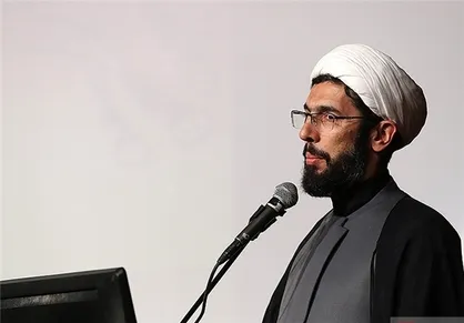 اندیشه&zwnj;های رهبر انقلاب یک منظومه فکری از لایه&zwnj;های بنیادین معرفتی است